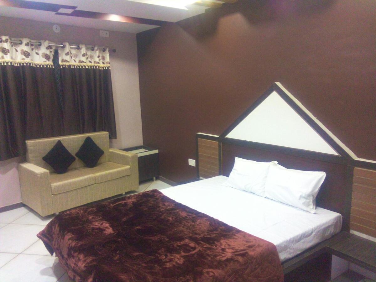 Hotel Palash Regency Bhagor Экстерьер фото