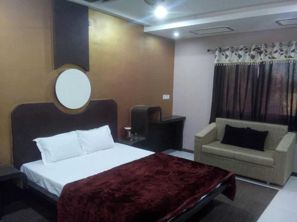 Hotel Palash Regency Bhagor Экстерьер фото